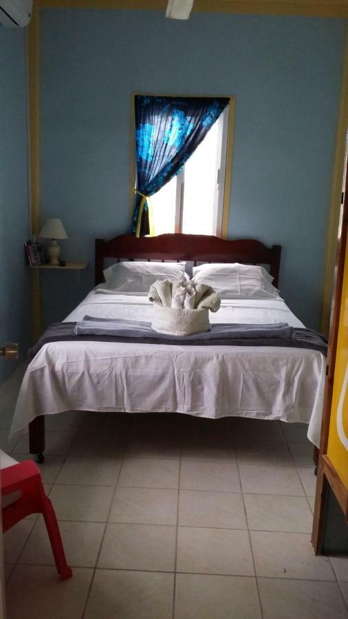 Chapito'S Apartment 2 Caye Caulker Εξωτερικό φωτογραφία